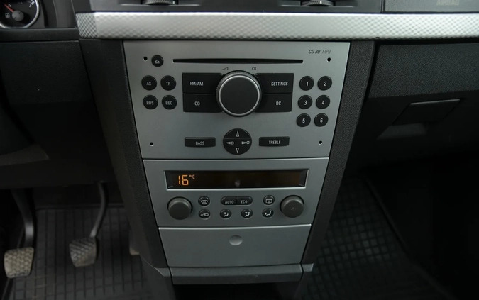 Opel Meriva cena 15900 przebieg: 184000, rok produkcji 2008 z Daleszyce małe 704